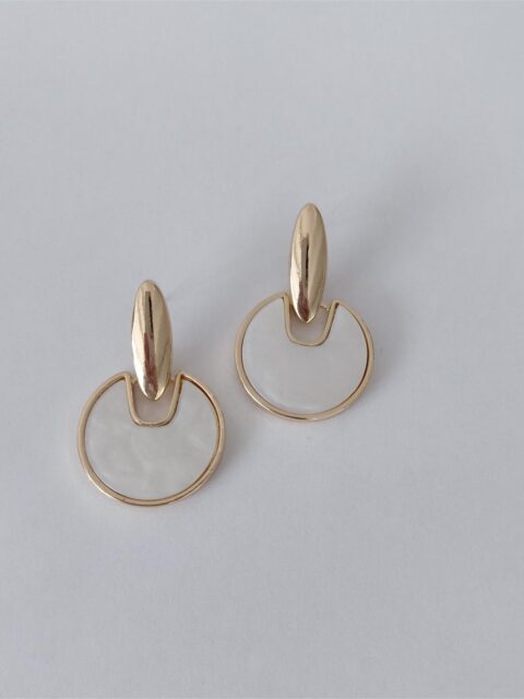 Beyaz Sedefli Sallantılı Vintage Küpe