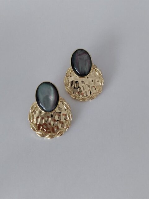 Gri Geçişli Vintage Küpe