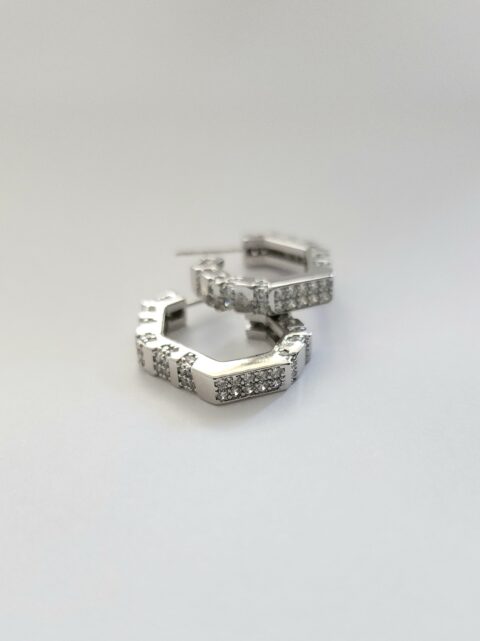 Xuping Seri Geometrik Taşlı Çelik Küpe