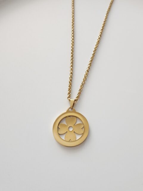 Zincirli Çelik Bulvari Yonca Kolye