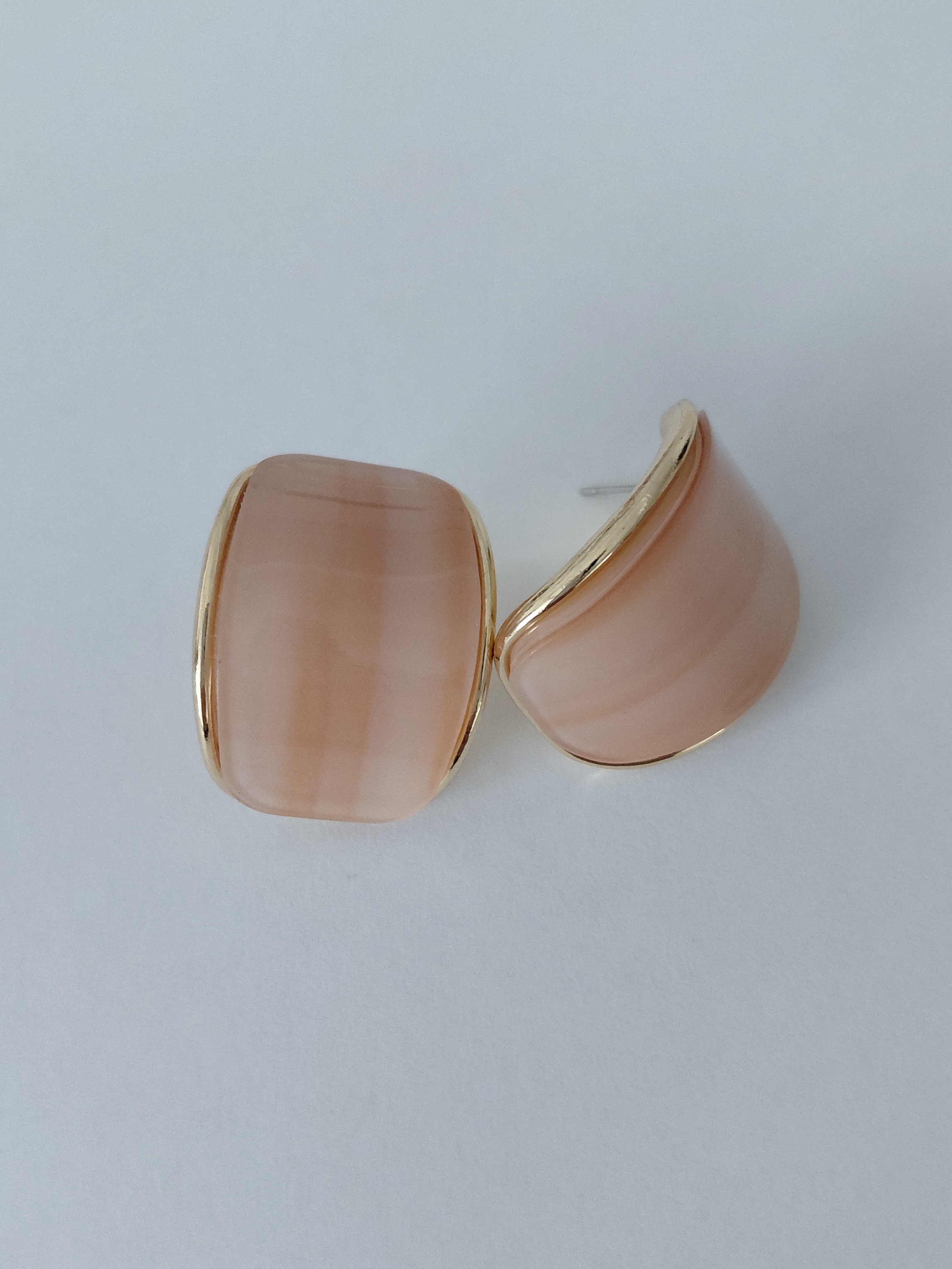 Kahverengi Ge�i�li Oval K�pe 