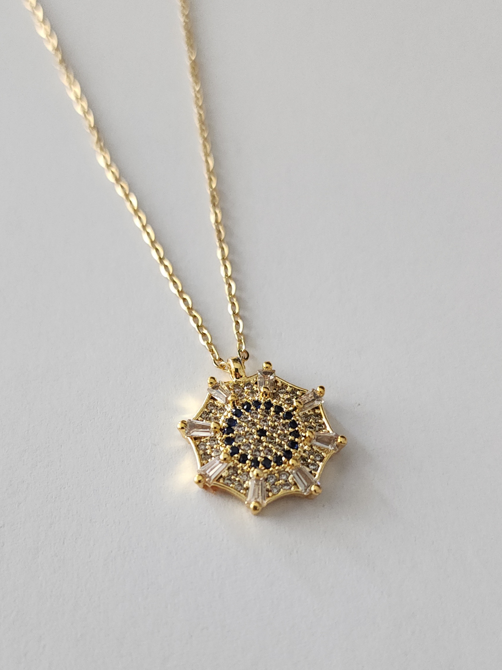 Nazar Detayli Tasli Kolye Gold