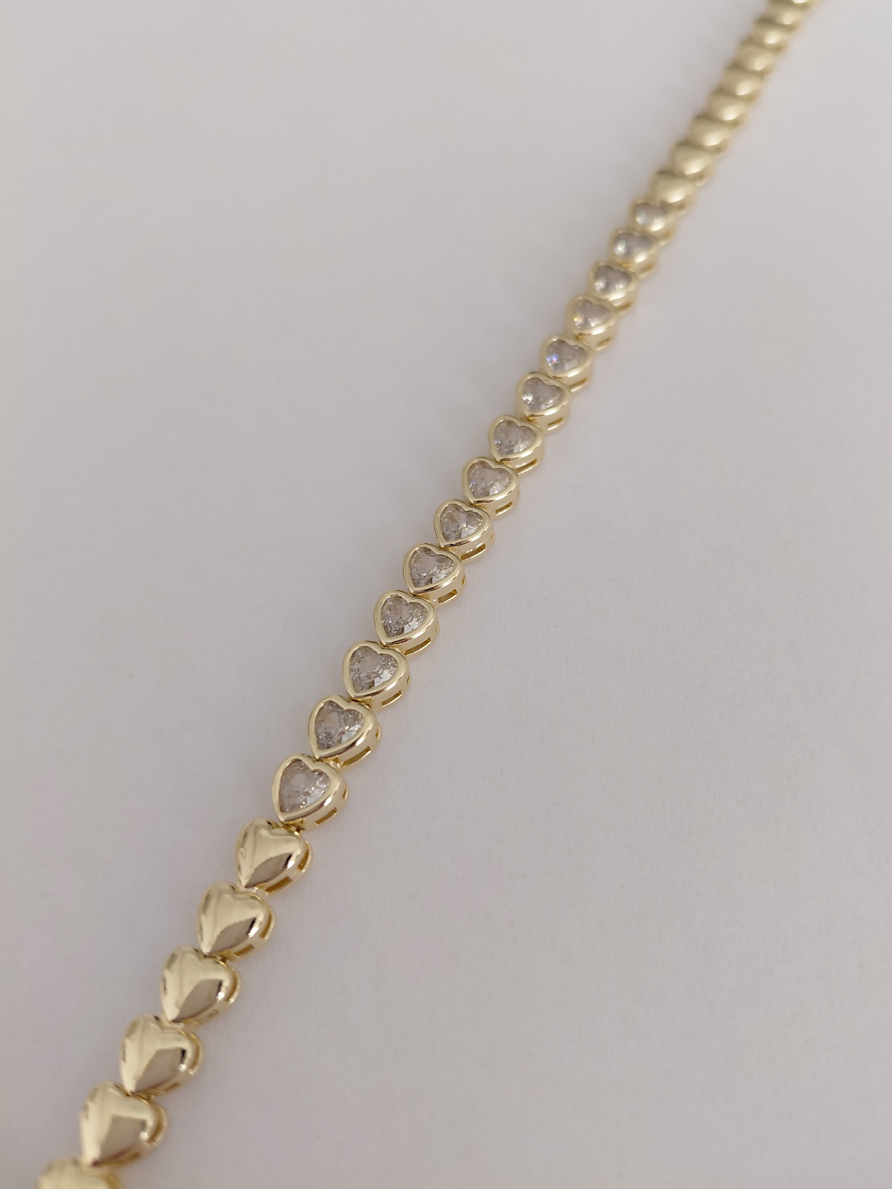 Tasli Kalpli Su Yolu Bileklik Gold