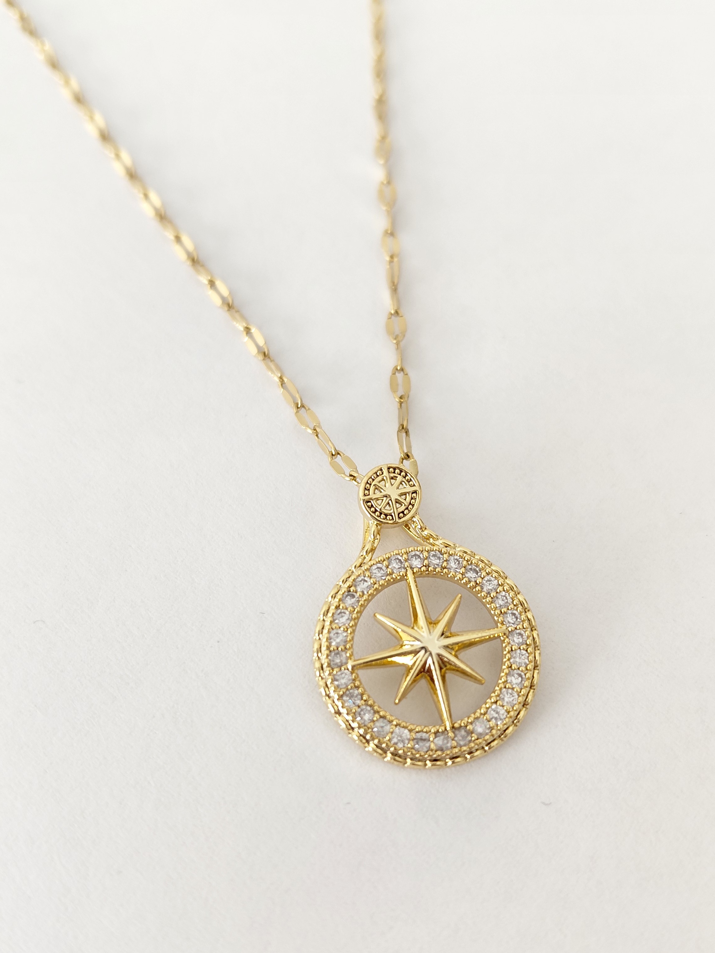 Ta�l� Pusula �elik Kolye Gold 