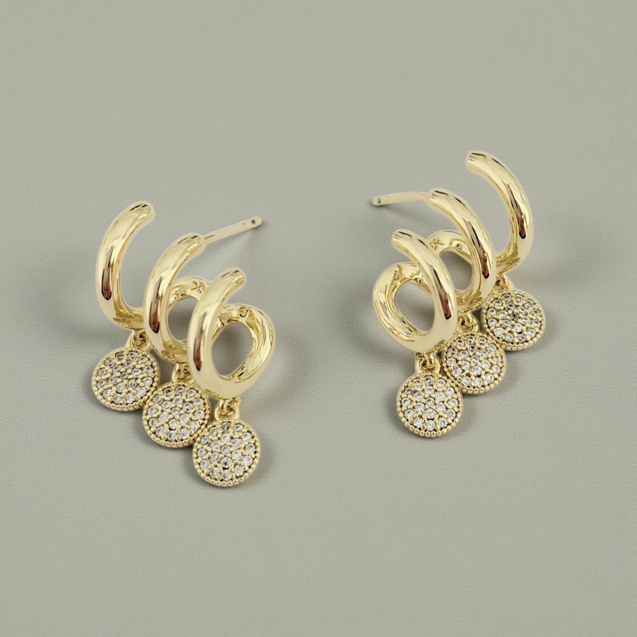 l Grnml Yuvarlak Tasli Kpe 