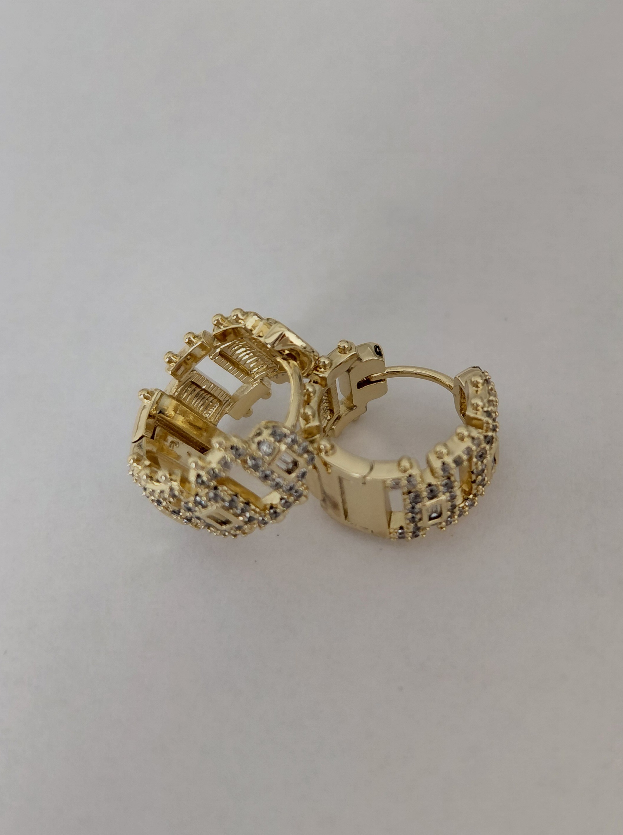 Xuping Tasli Tasarim Halka Kpe 