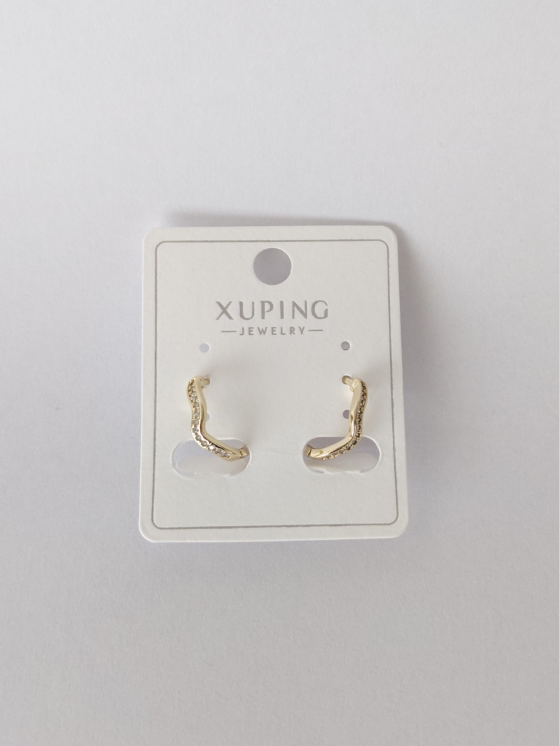 Zigzag Model Taşlı Xuping Halka Küpe