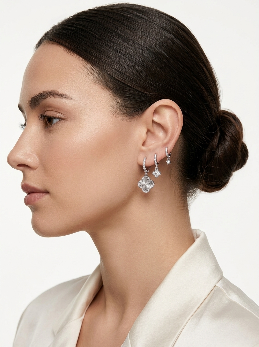 Yonca Detaylı Üçlü Set Küpe Silver